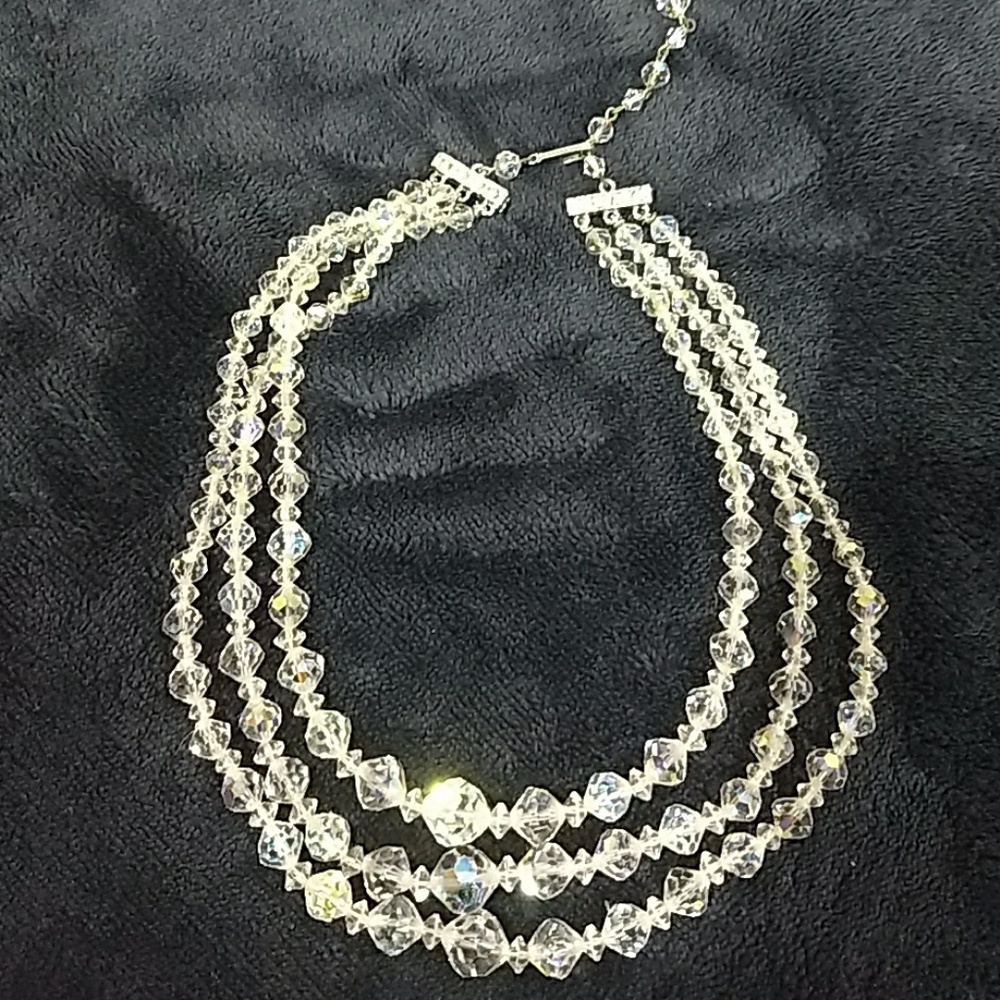 Stunning crystal bead choker necklace